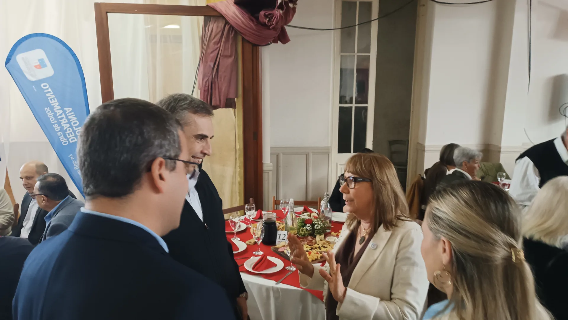 Autoridades 06