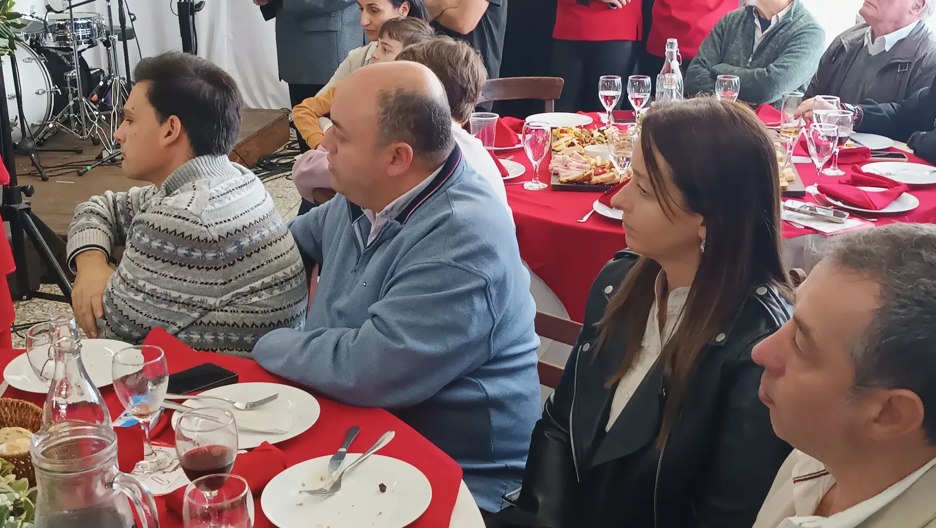 Autoridades 16